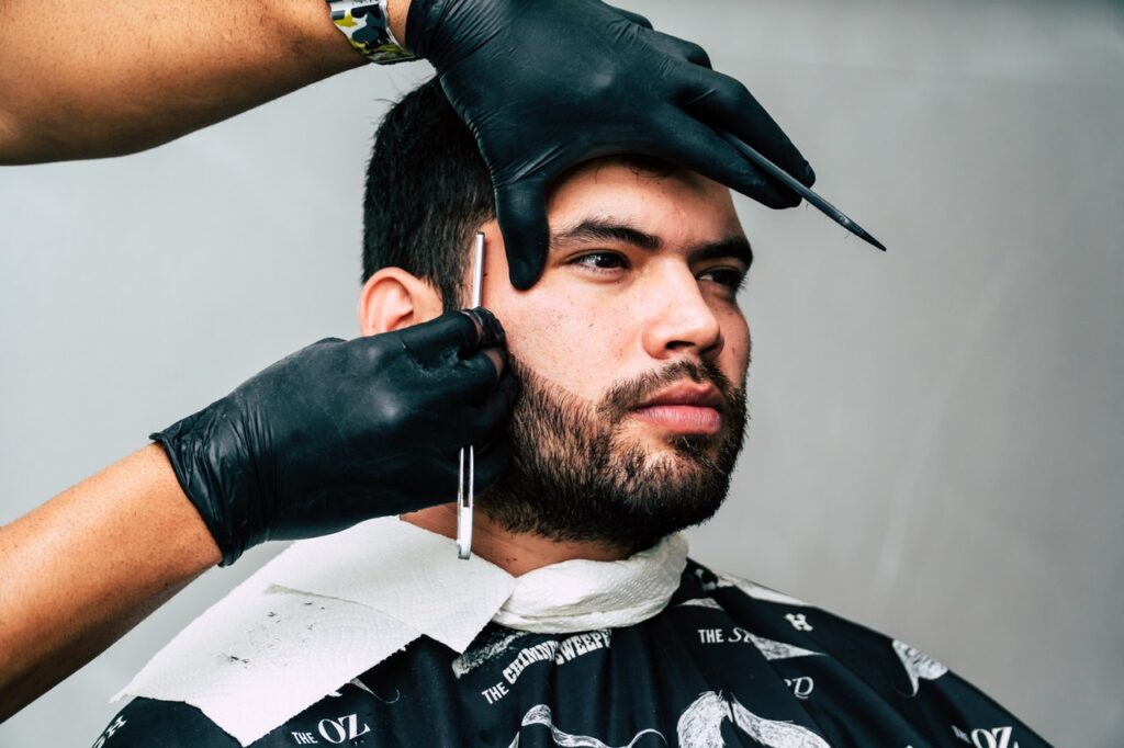 barber-facial-hair-haircut-897262